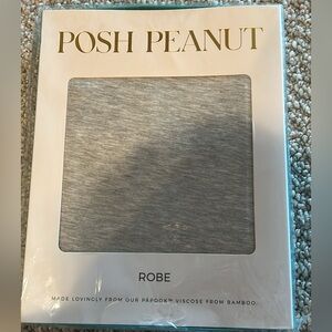 Posh Peanut Women’s XL Gray Robe NWT